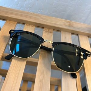 Ray-Ban Clubmaster Classic (Black Green Classic)